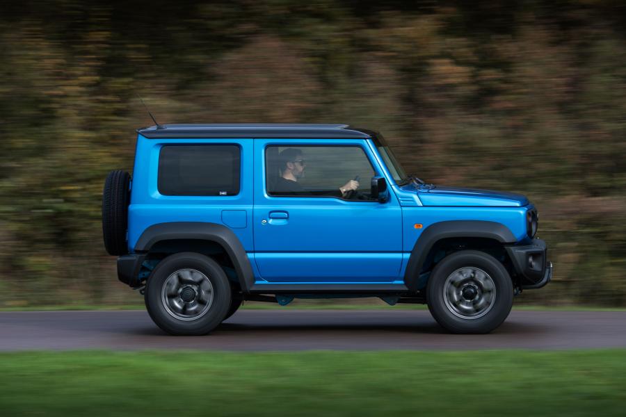  Suzuki Jimny AllGrip 2018 года  (UK) (фото 35 из 40)